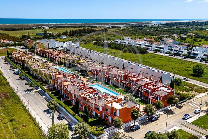 Image No.25-3 Bed Villa for sale