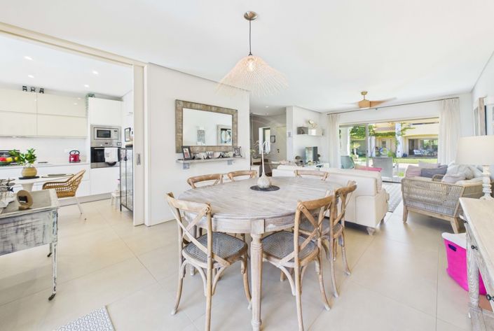 Image No.7-3 Bed Villa for sale