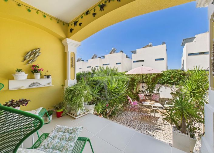 Image No.10-3 Bed Villa for sale