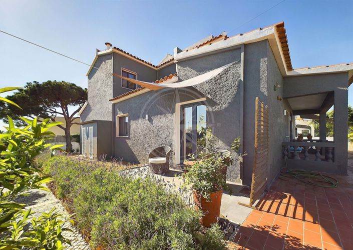 Image No.4-4 Bed Villa for sale