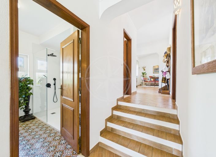 Image No.17-4 Bed Villa for sale