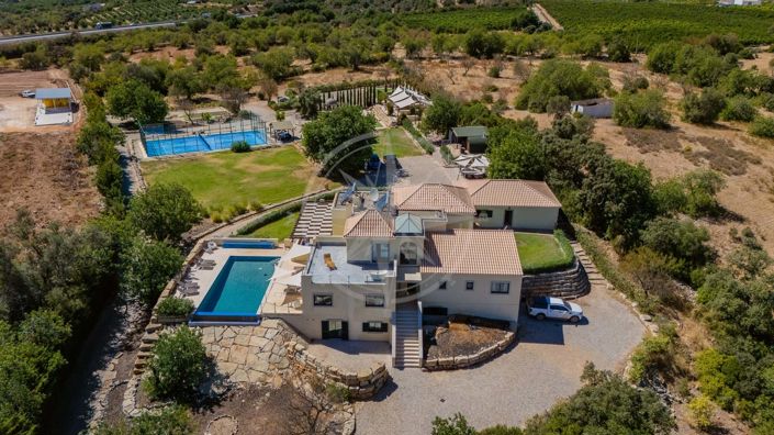 Image No.3-6 Bed Villa for sale