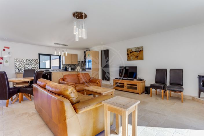 Image No.54-6 Bed Villa for sale