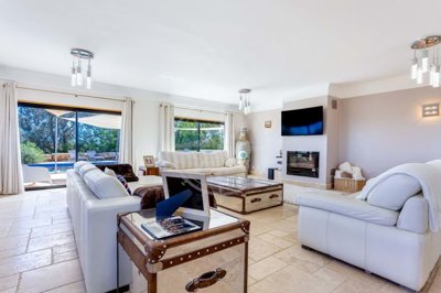 1987-357634-0086b5b4f2b294297643049c268e89554