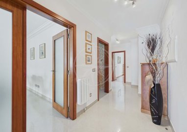 1987-358463-0086b5b4f2b294297643049c268e89554