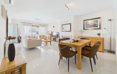 1987-358463-0086b5b4f2b294297643049c268e89554