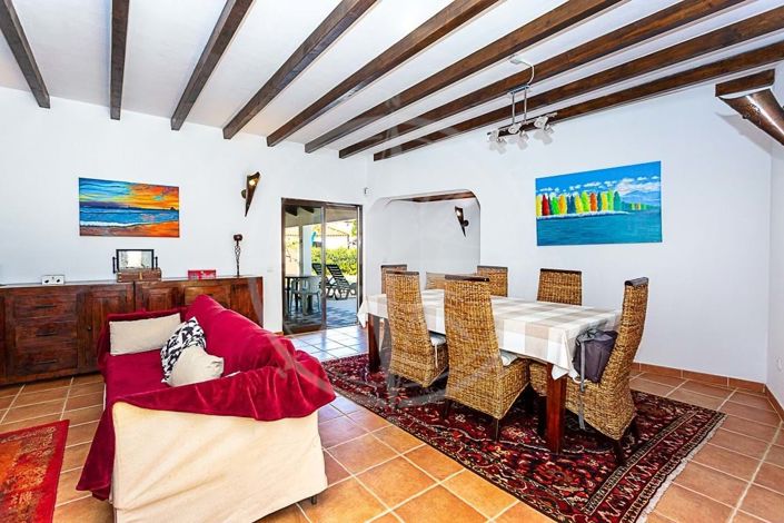 Image No.10-3 Bed Villa for sale