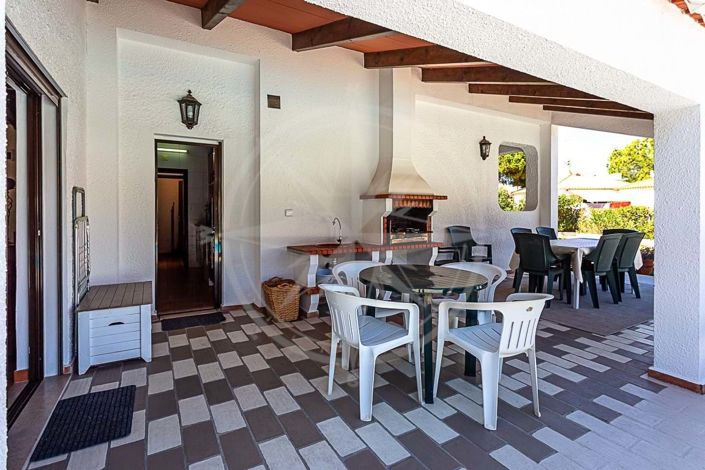 Image No.24-3 Bed Villa for sale