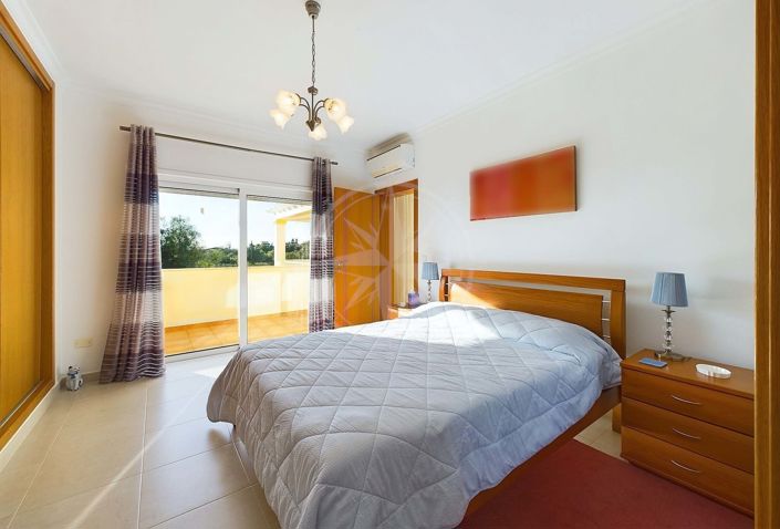 Image No.26-4 Bed Villa for sale