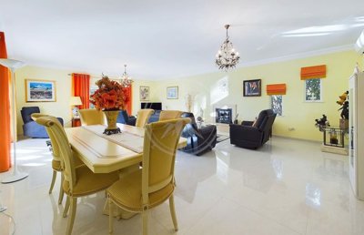 1987-359331-0086b5b4f2b294297643049c268e89554