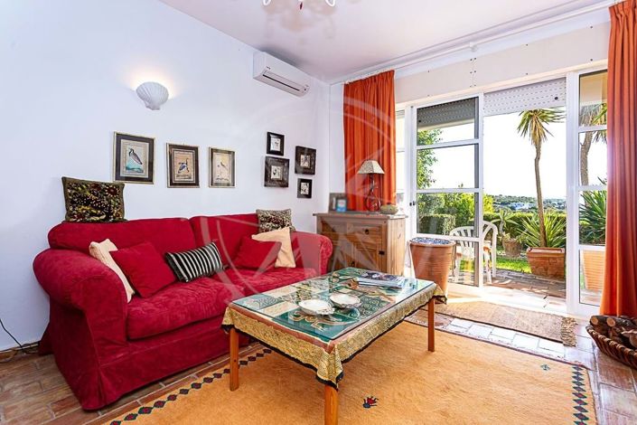 Image No.10-3 Bed Townhouse for sale