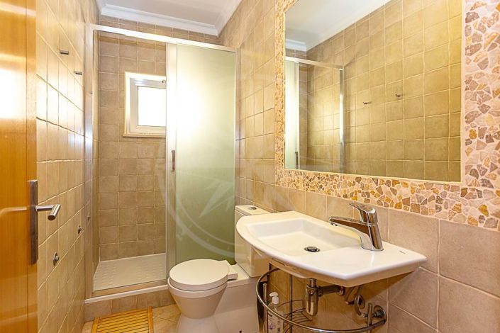 Image No.23-4 Bed Villa for sale