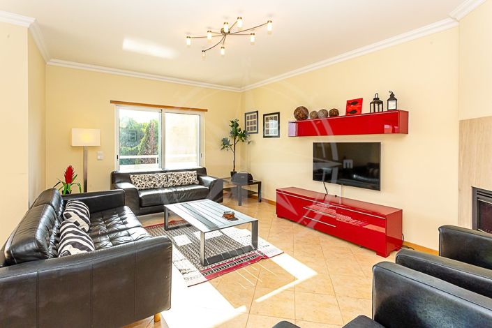 Image No.5-4 Bed Villa for sale