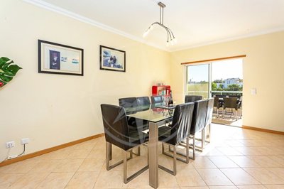 1987-359454-0086b5b4f2b294297643049c268e89554