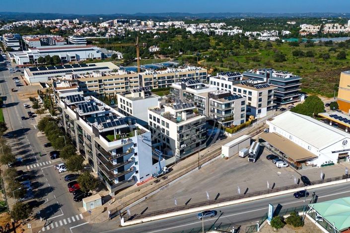 Image No.21-3 Bed Apartment for sale