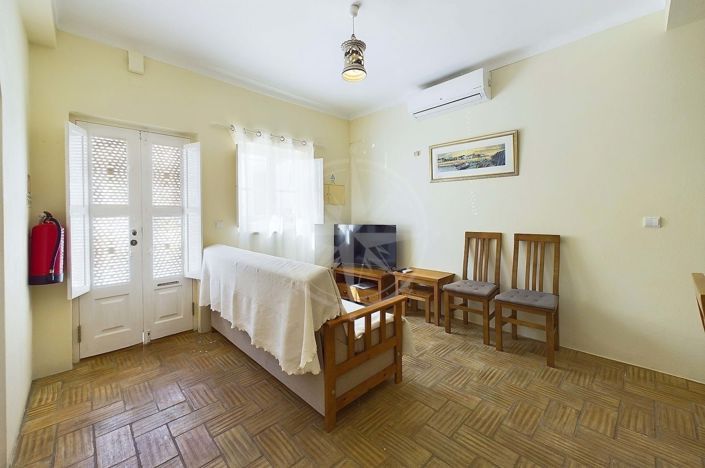 Image No.4-3 Bed Townhouse for sale