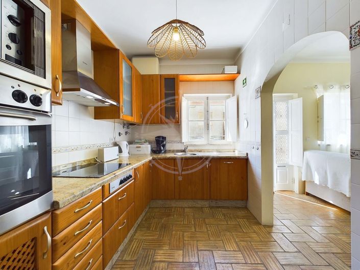 Image No.9-3 Bed Townhouse for sale