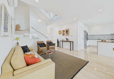 1987-359593-0086b5b4f2b294297643049c268e89554