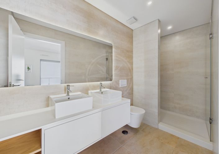 Image No.29-3 Bed Villa for sale