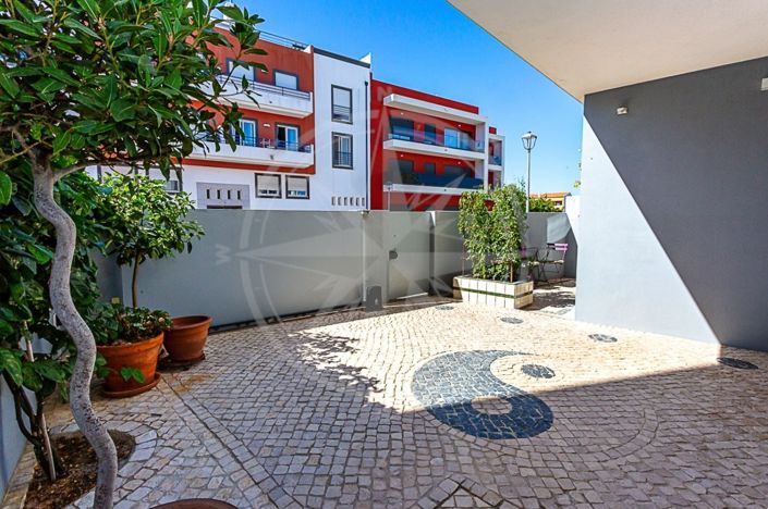 Image No.35-3 Bed Villa for sale