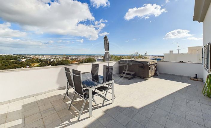 Image No.34-4 Bed Villa for sale