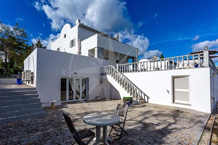 Image No.35-4 Bed Villa for sale