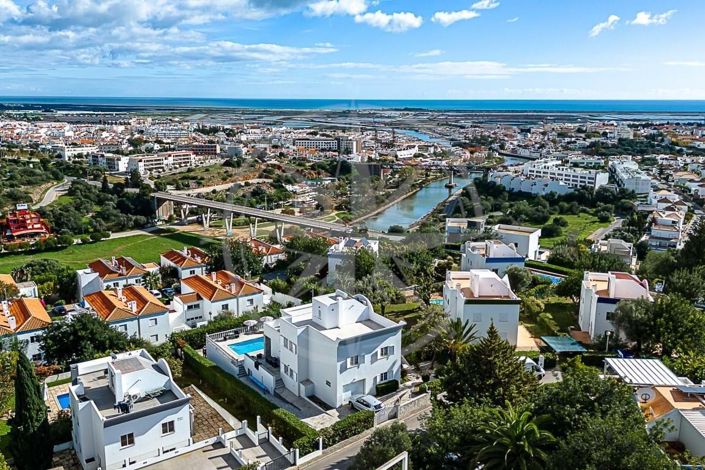 Image No.39-4 Bed Villa for sale