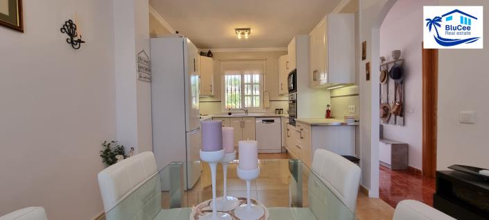 Image No.16-3 Bed Semi-Detached for sale