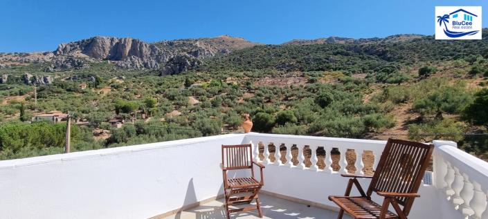 Image No.32-2 Bed Semi-Detached for sale