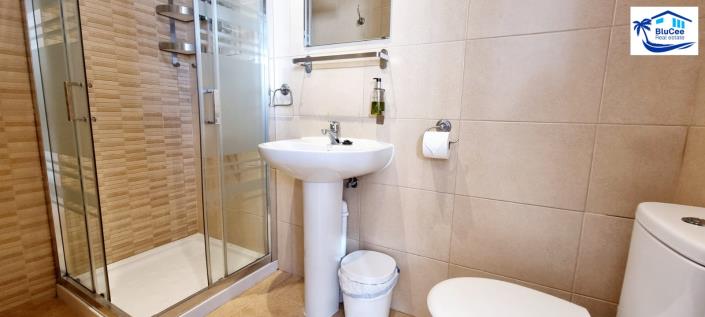 Image No.14-10 Bed Villa / Detached for sale