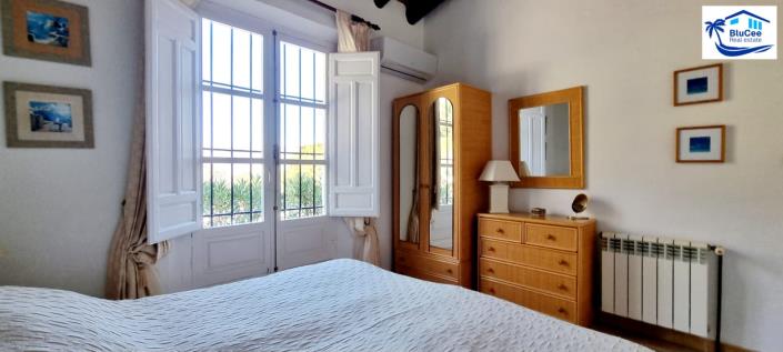 Image No.36-3 Bed Villa for sale