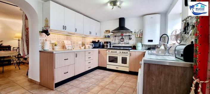 Image No.8-4 Bed House/Villa for sale