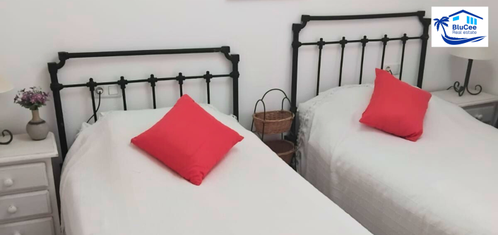 Image No.20-4 Bed House/Villa for sale