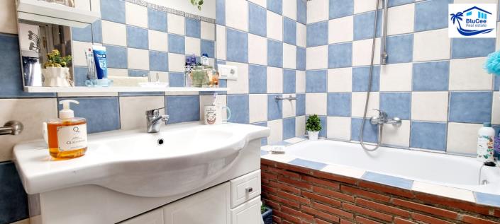 Image No.25-4 Bed House/Villa for sale