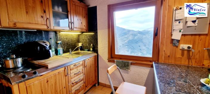 Image No.9-6 Bed House/Villa for sale