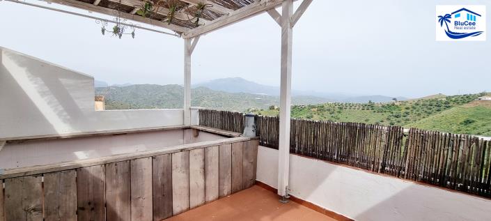 Image No.6-2 Bed Village House for sale