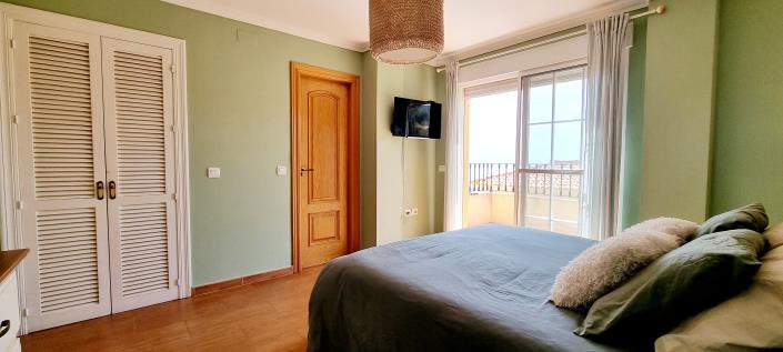 Image No.17-5 Bed Villa for sale