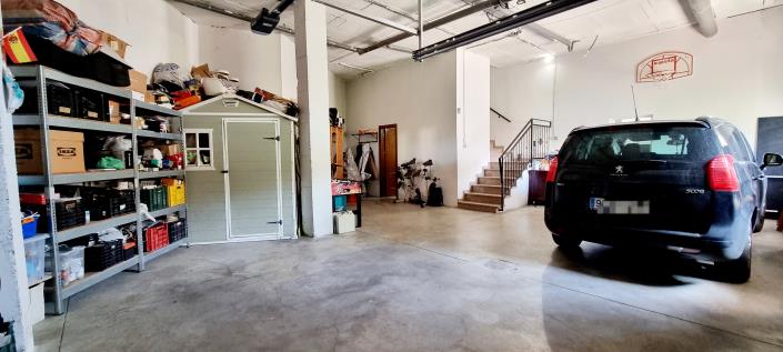 Image No.39-5 Bed Villa for sale