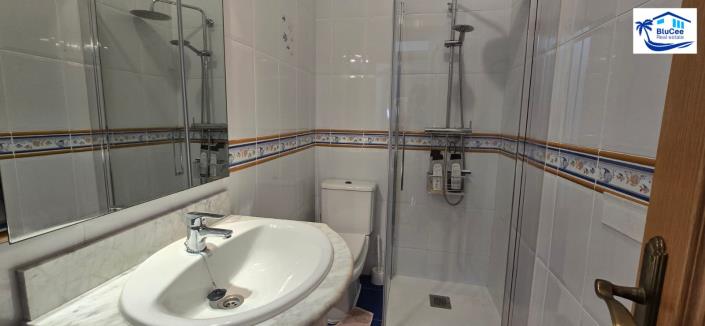 Image No.14-3 Bed House for sale