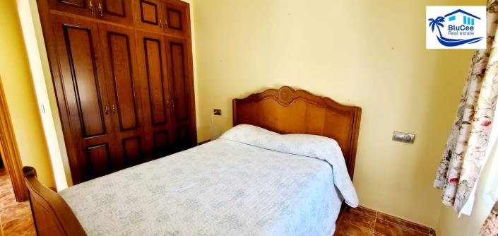 Image No.22-3 Bed House for sale