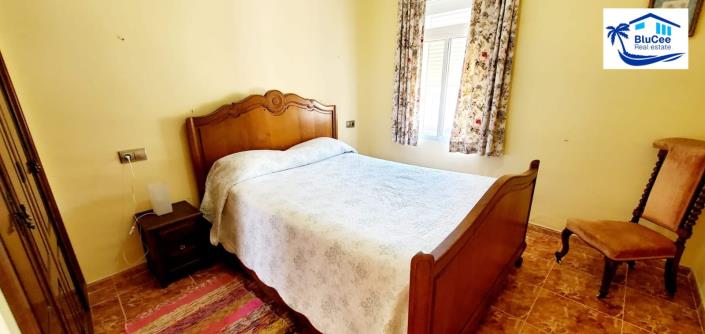 Image No.23-3 Bed House for sale