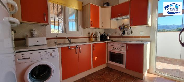 Image No.6-4 Bed House/Villa for sale