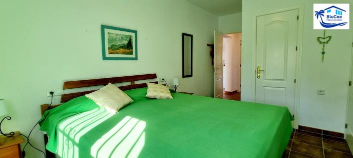 Image No.10-4 Bed House/Villa for sale
