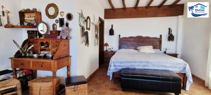 Image No.13-4 Bed Finca for sale