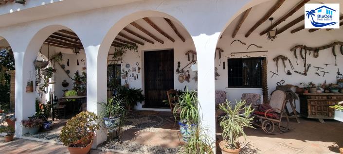 Image No.53-4 Bed Finca for sale