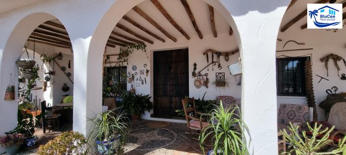 Image No.55-4 Bed Finca for sale