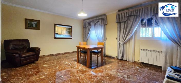 Image No.10-4 Bed Property for sale