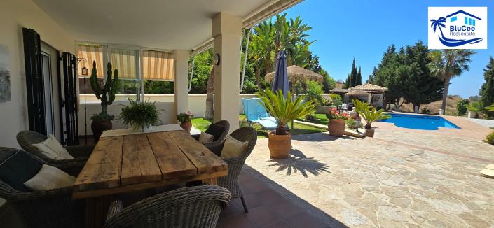 Image No.8-3 Bed Villa for sale