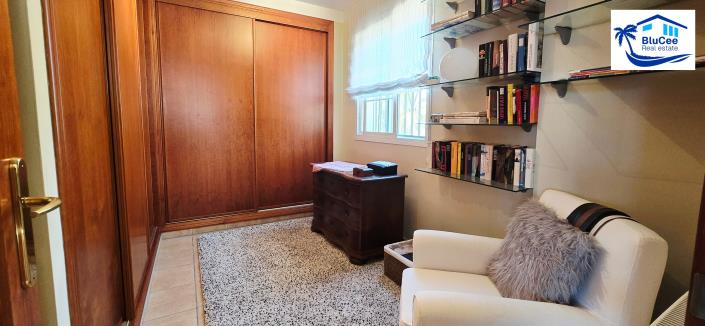 Image No.35-3 Bed Villa for sale