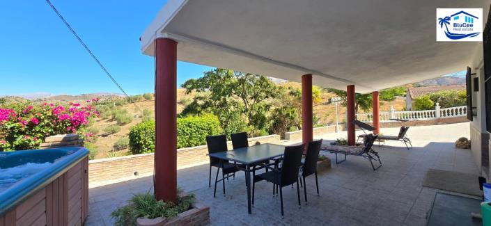 Image No.36-3 Bed Villa for sale